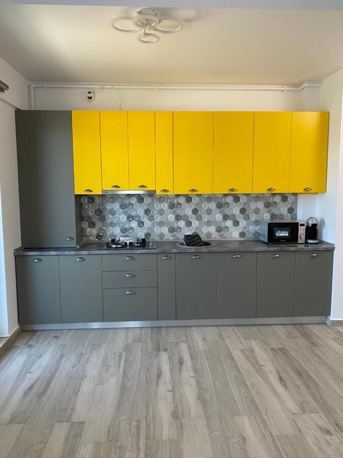 Alemar Sunny Apartment นาโวดาริ ภายนอก รูปภาพ