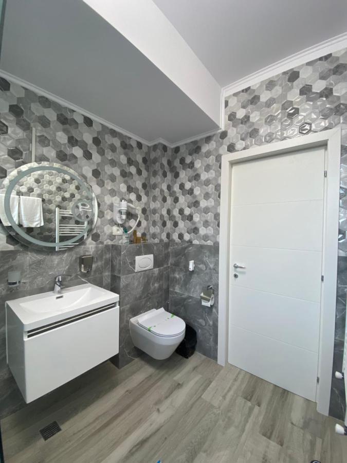 Alemar Sunny Apartment นาโวดาริ ภายนอก รูปภาพ