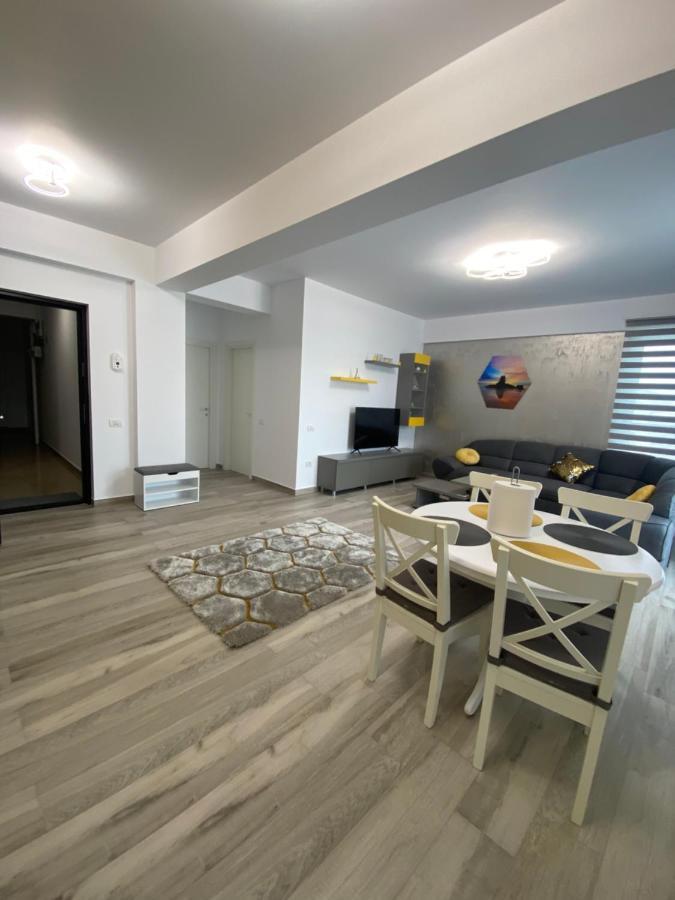 Alemar Sunny Apartment นาโวดาริ ภายนอก รูปภาพ