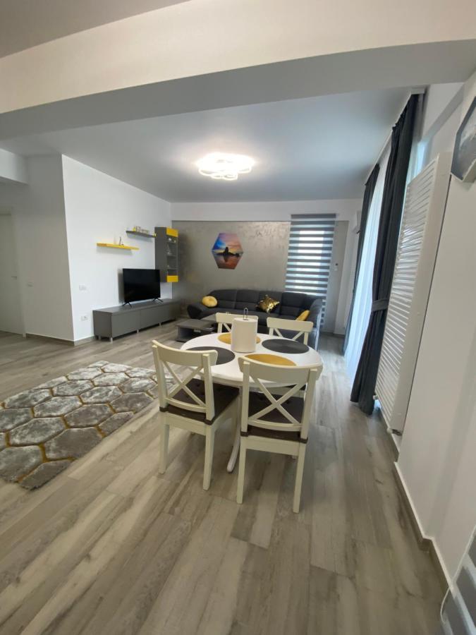 Alemar Sunny Apartment นาโวดาริ ภายนอก รูปภาพ